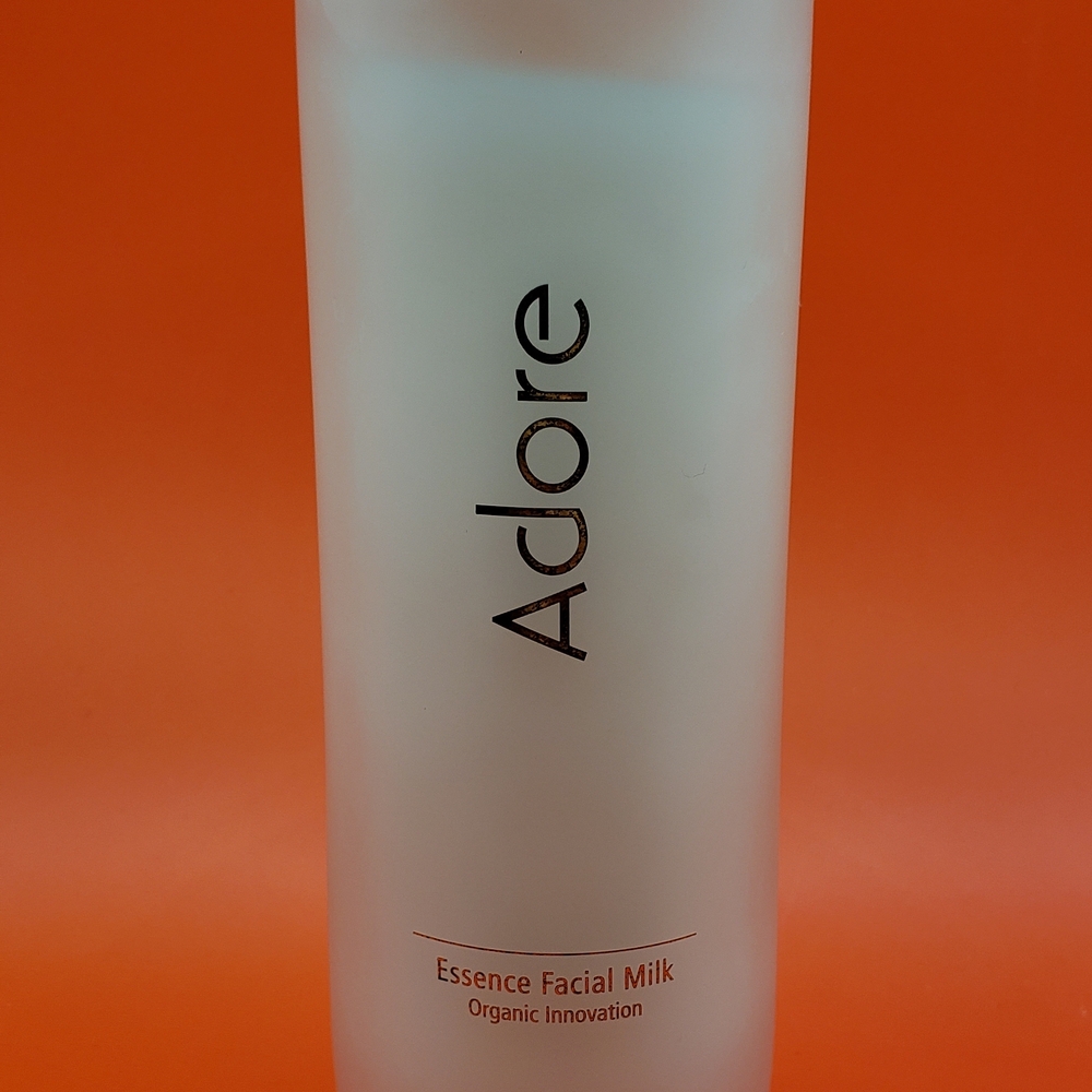 Adore Essence Facial Milk - White Bottle 120ml BNIB. Exp 2017